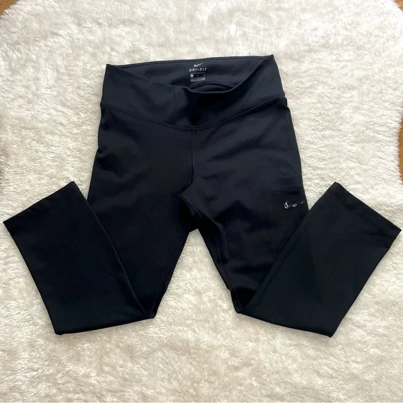 Nike dry fit women’s black capri leggings - Picture 1 of 6